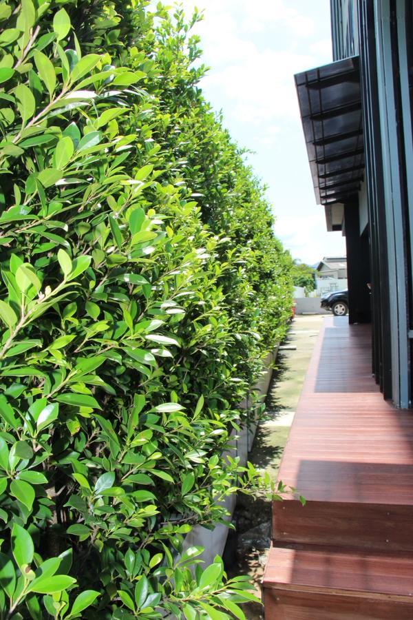 The Logbook Room And Cafe' Chonburi Exterior foto